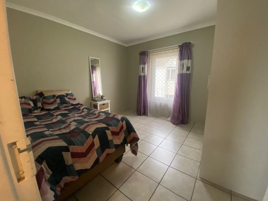 To Let 3 Bedroom Property for Rent in Klein Drakenstein Western Cape